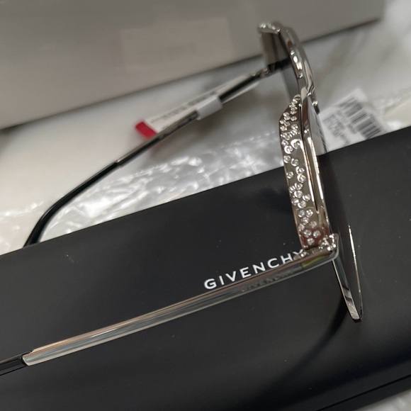 GIVENCHY SILVER  RHINESTONE PILOT AVIATOR SUNGLASSES - Picture 7 of 16